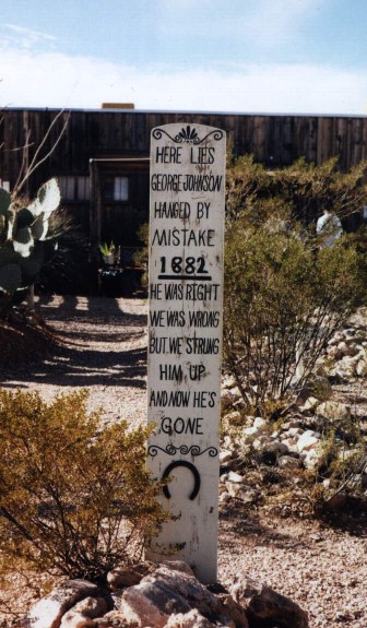 An interesting grave marker:)